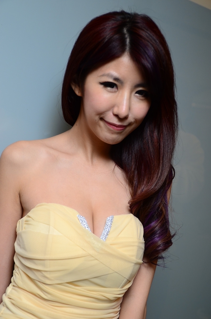 台湾清纯美女-ASHELY外拍