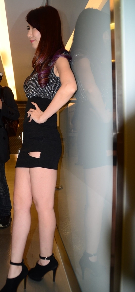 台湾清纯美女-ASHELY外拍