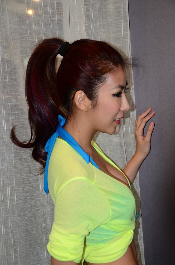 台湾清纯美女-ASHELY外拍