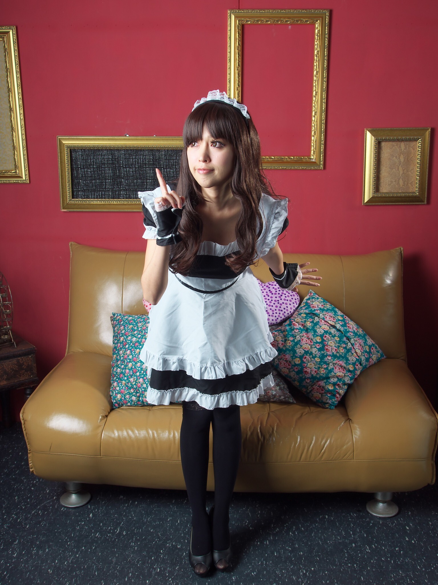 Beautyleg女神-avy杜可薇(恬小魚)性感室拍写真合集