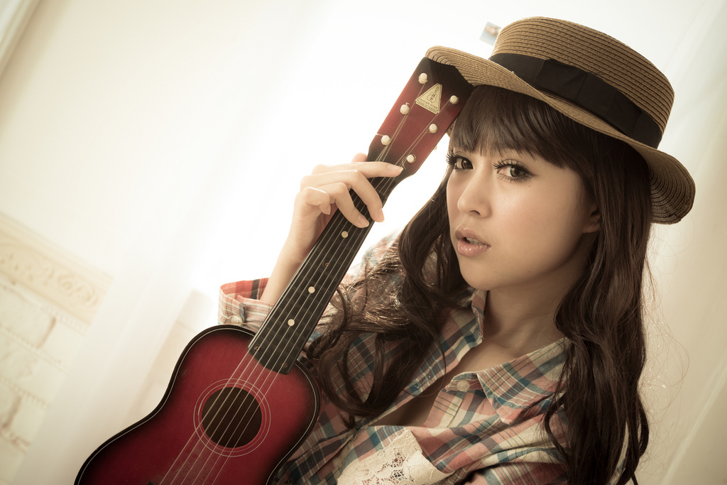 Beautyleg女神-avy杜可薇(恬小魚)性感室拍写真合 2