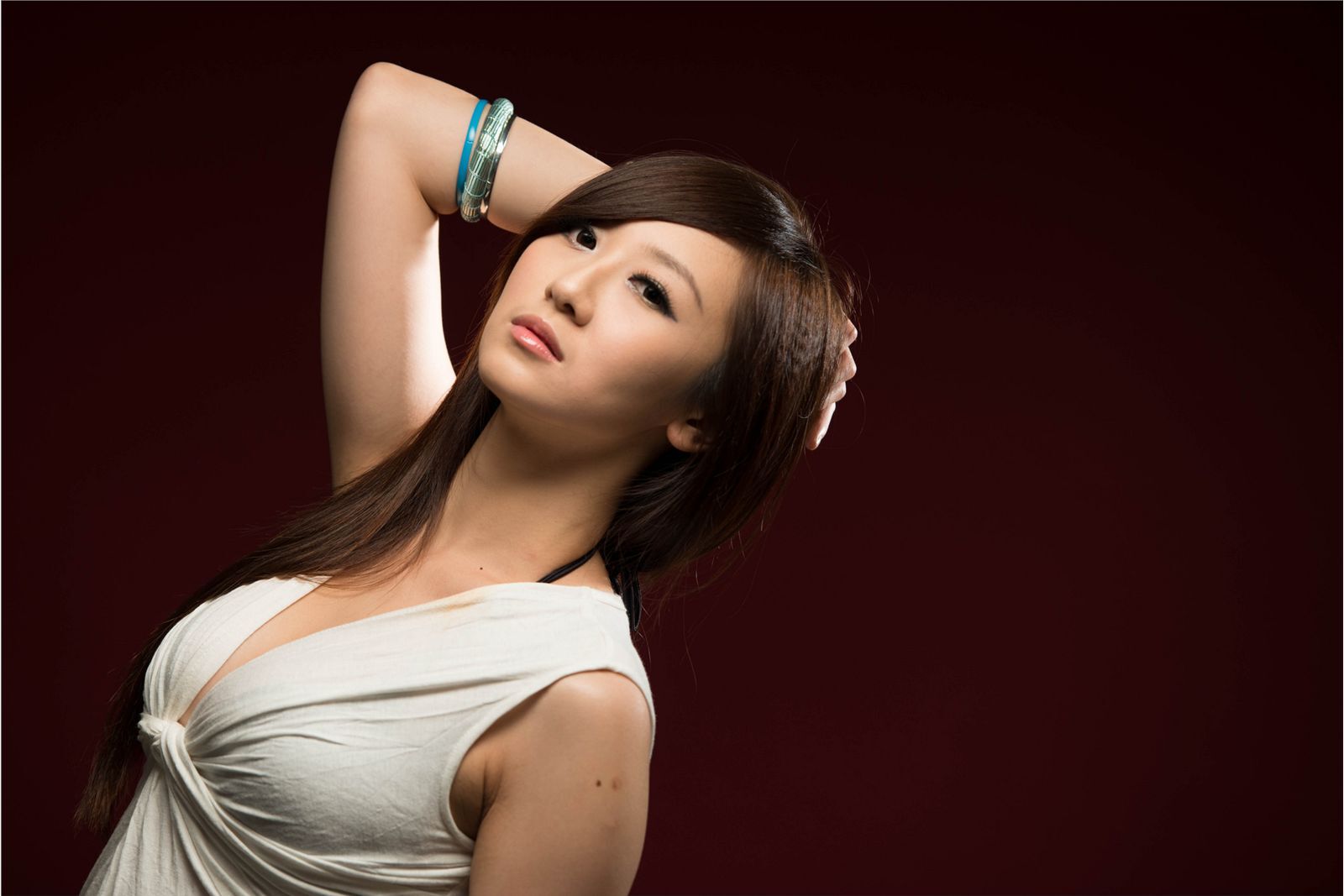 台湾清纯美女-鲔鱼+蔡小潔室拍写真