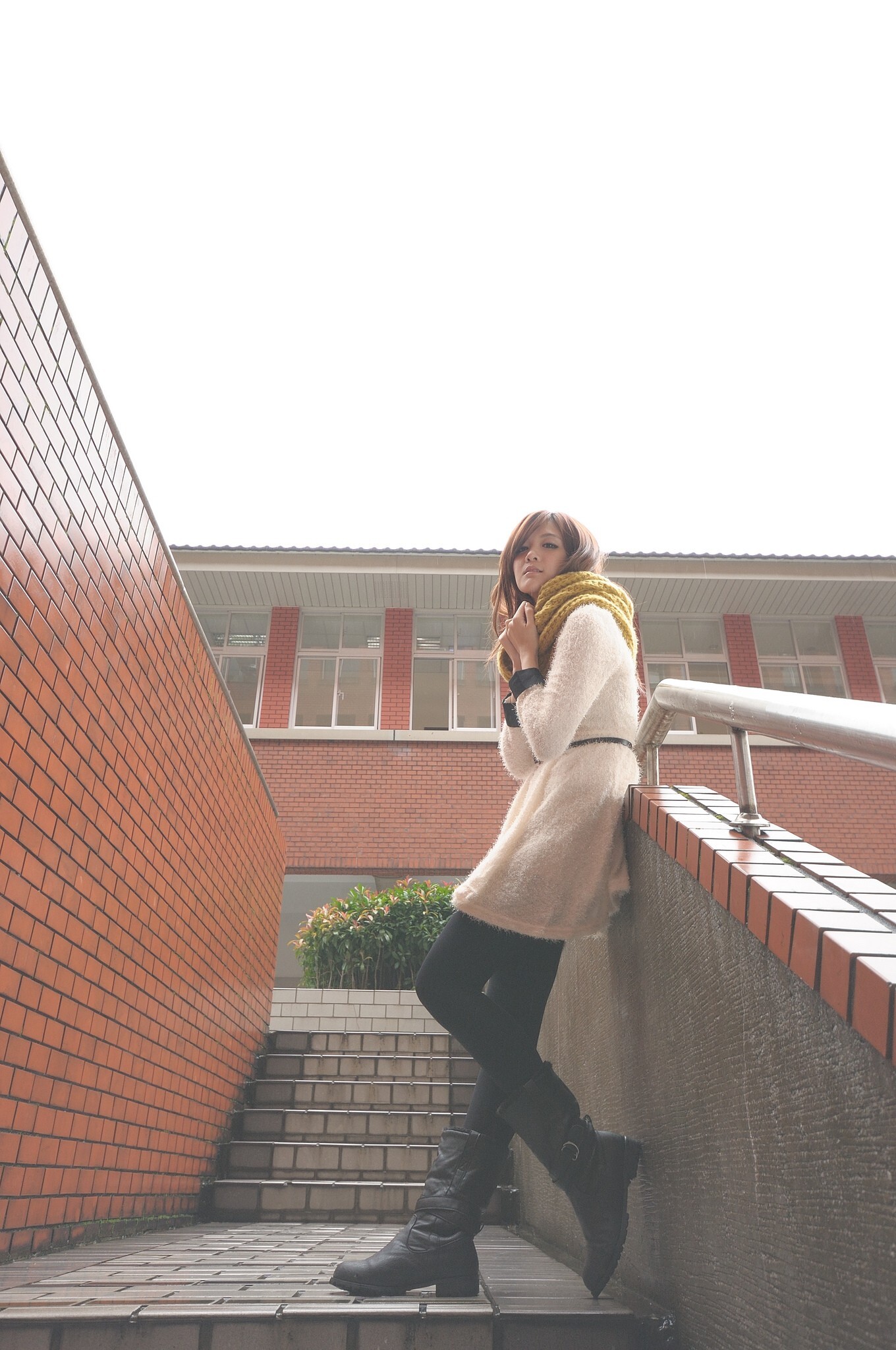 台湾清纯美女-鲔鱼+蔡小潔室拍写真