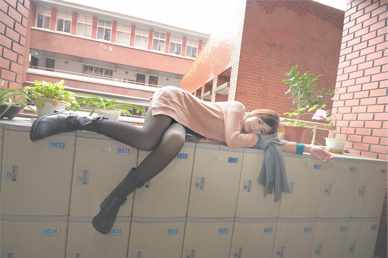 台湾清纯美女-鲔鱼+蔡小潔室拍写真