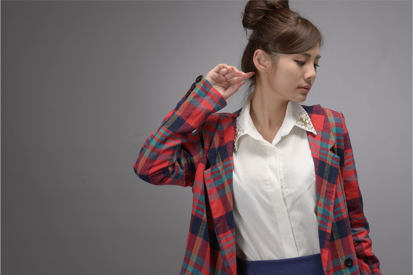 台湾清纯美女-鲔鱼+蔡小潔室拍写真