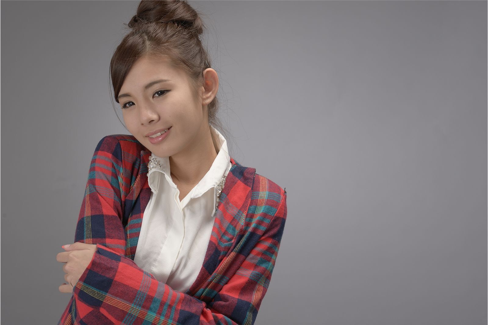 台湾清纯美女-鲔鱼+蔡小潔室拍写真