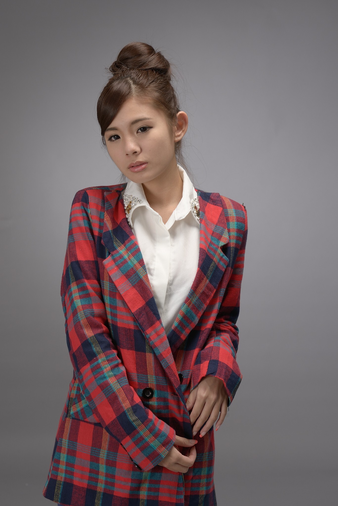 台湾清纯美女-鲔鱼+蔡小潔室拍写真