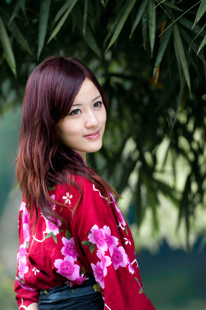 台湾助理主持 - 村村003 Yvonne