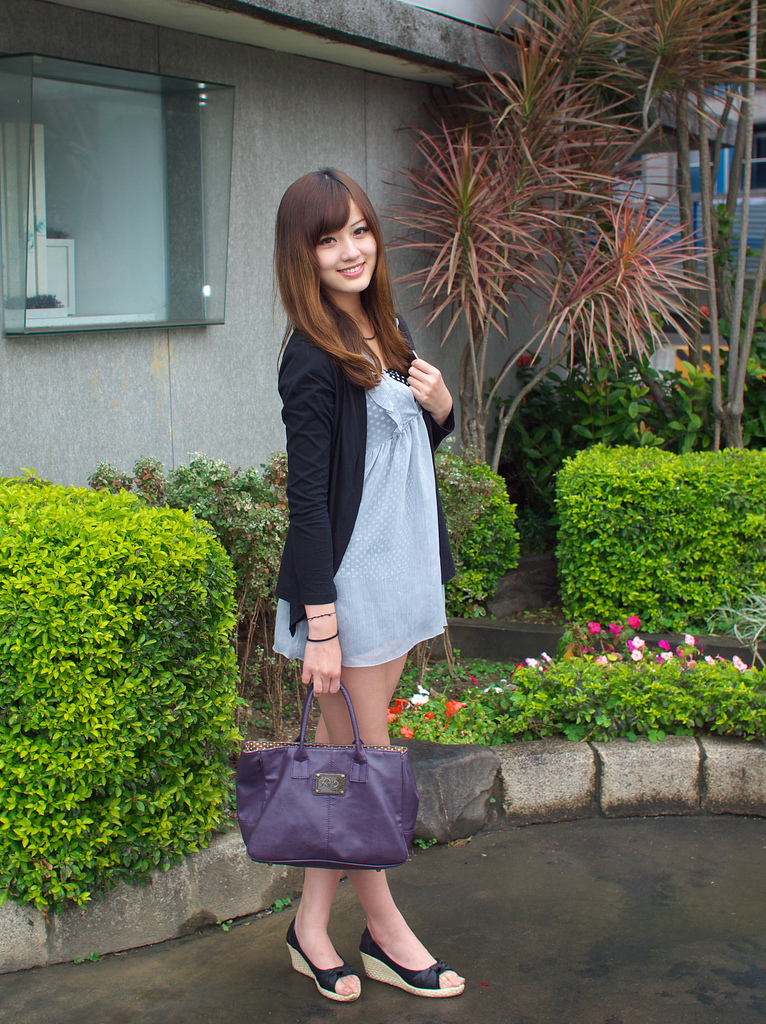 台湾助理主持 - 村村003 Yvonne