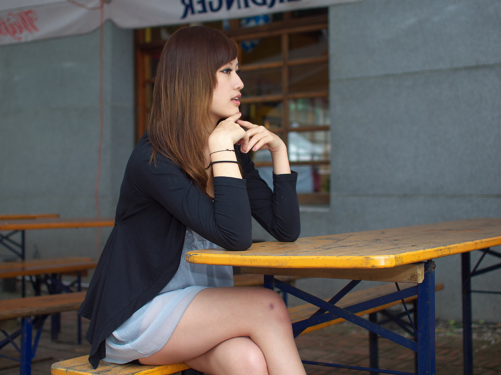 台湾助理主持 - 村村003 Yvonne