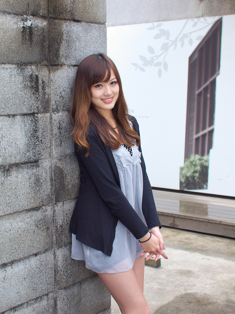 台湾助理主持 - 村村003 Yvonne