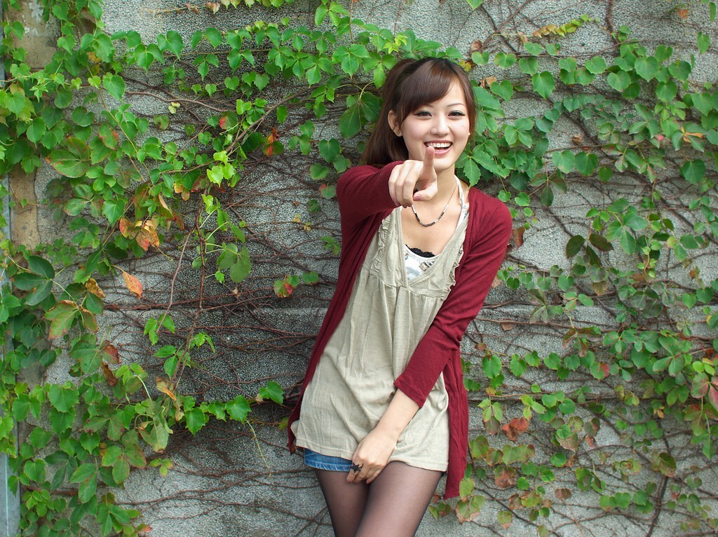 台湾助理主持 - 村村003 Yvonne