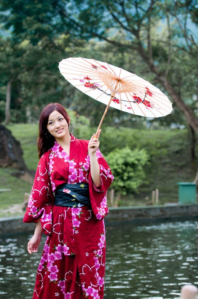 台湾助理主持 - 村村003 Yvonne