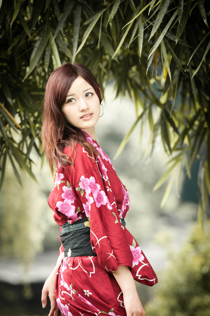 台湾助理主持 - 村村003 Yvonne