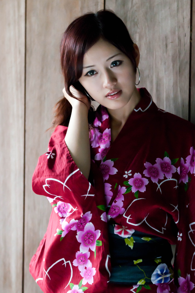 台湾助理主持 - 村村003 Yvonne