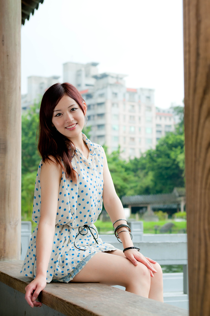 台湾助理主持 - 村村003 Yvonne