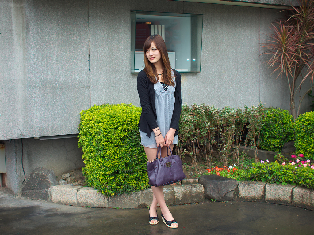 台湾助理主持 - 村村003 Yvonne