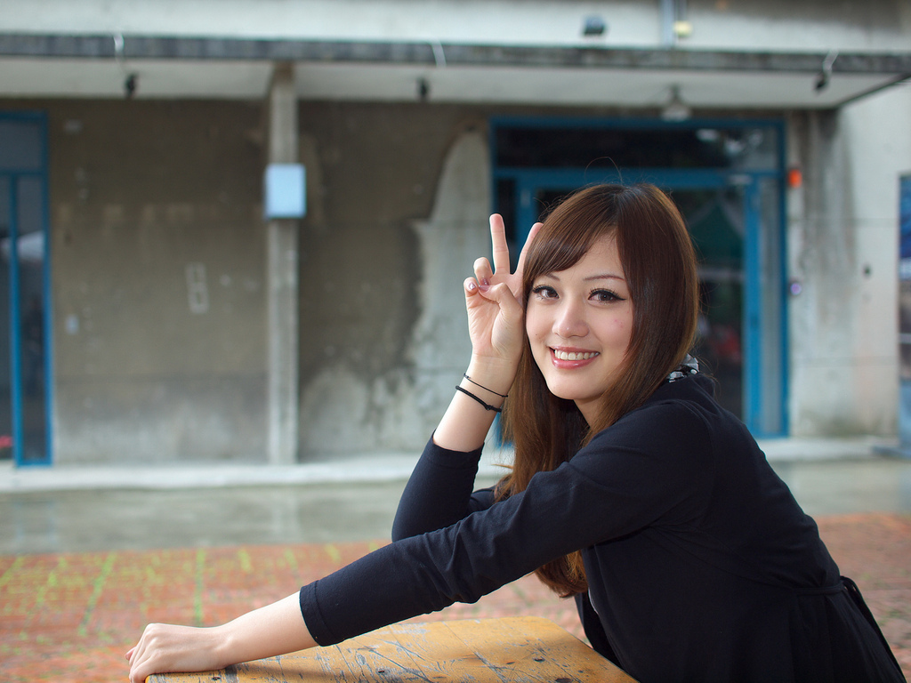 台湾助理主持 - 村村003 Yvonne