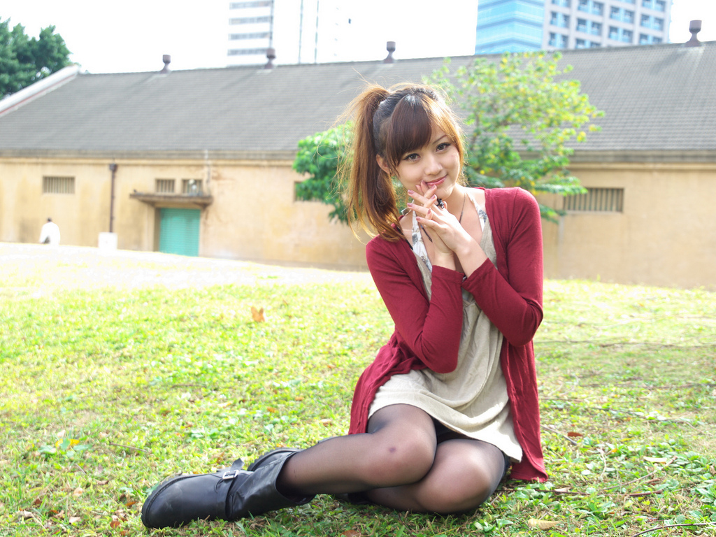 台湾助理主持 - 村村003 Yvonne