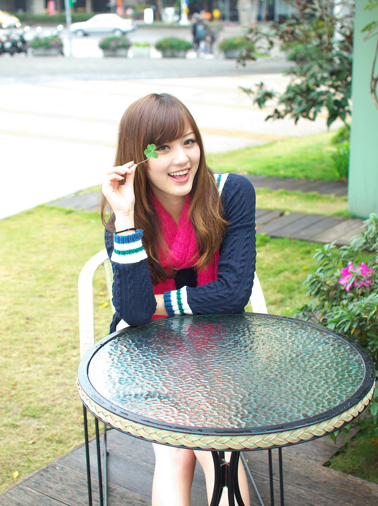 台湾助理主持 - 村村003 Yvonne