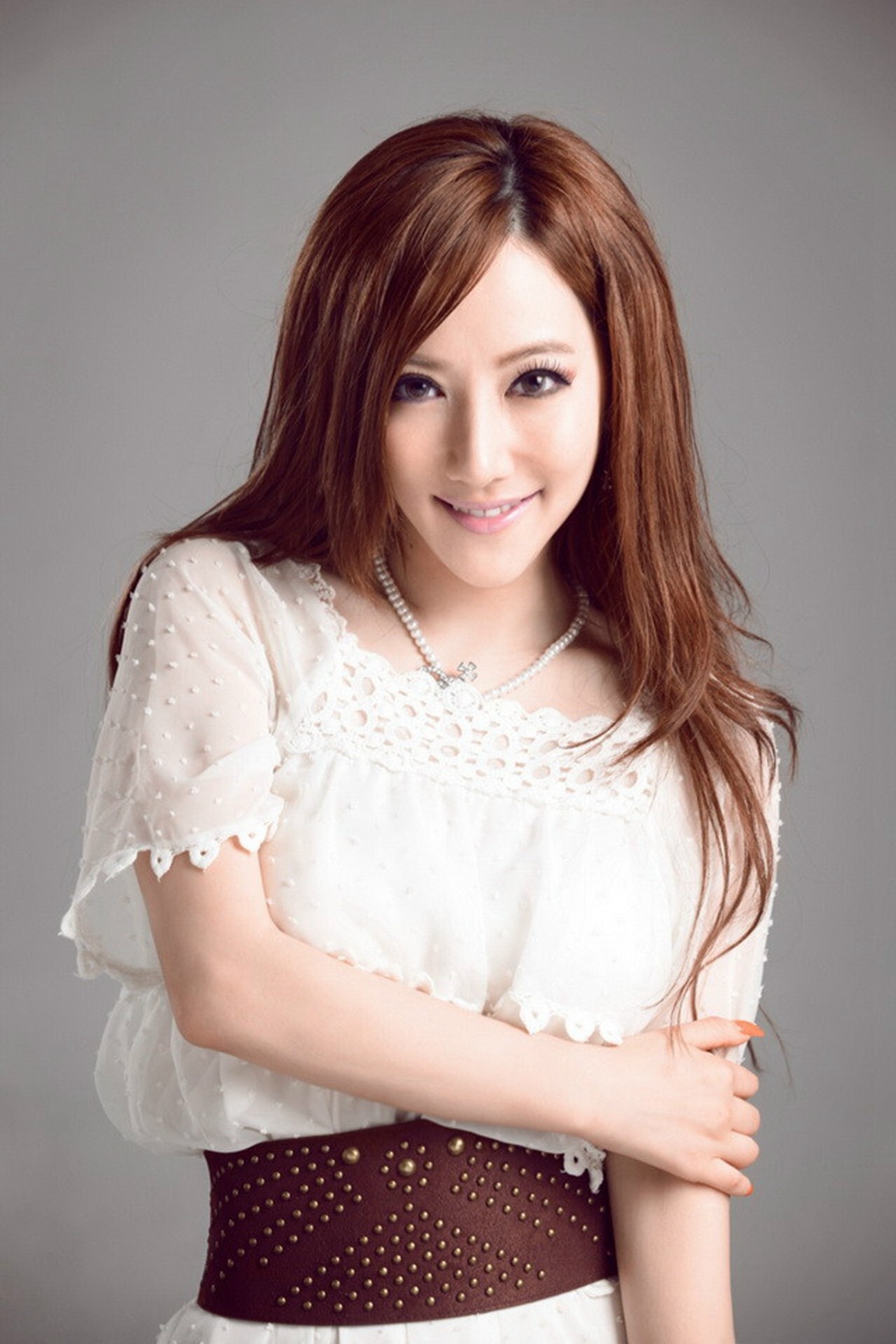 海归模特徐嘉依上演制服诱惑