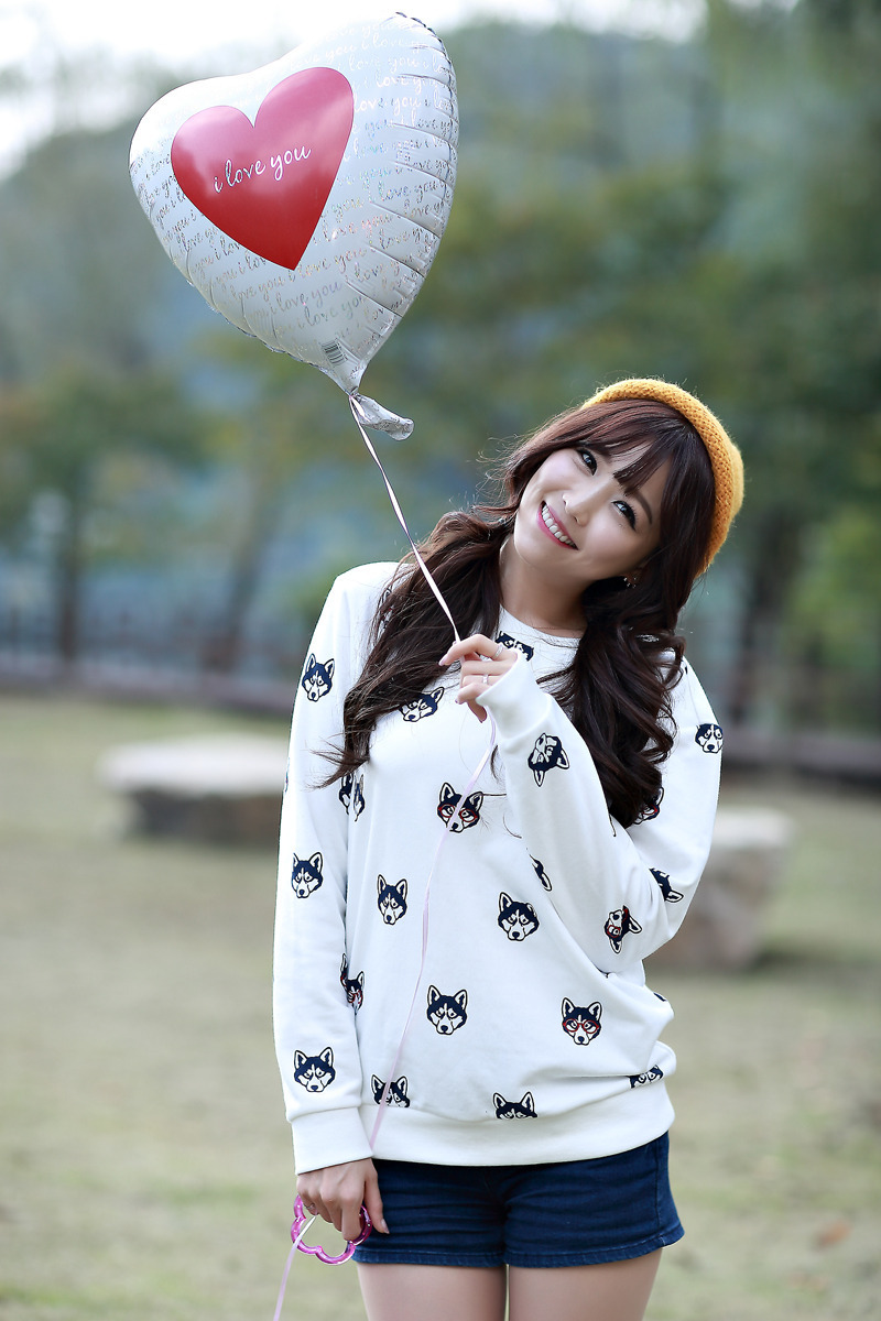 韩国车模女神李恩慧写真