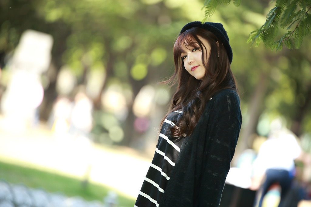 韩国车模女神李恩慧写真