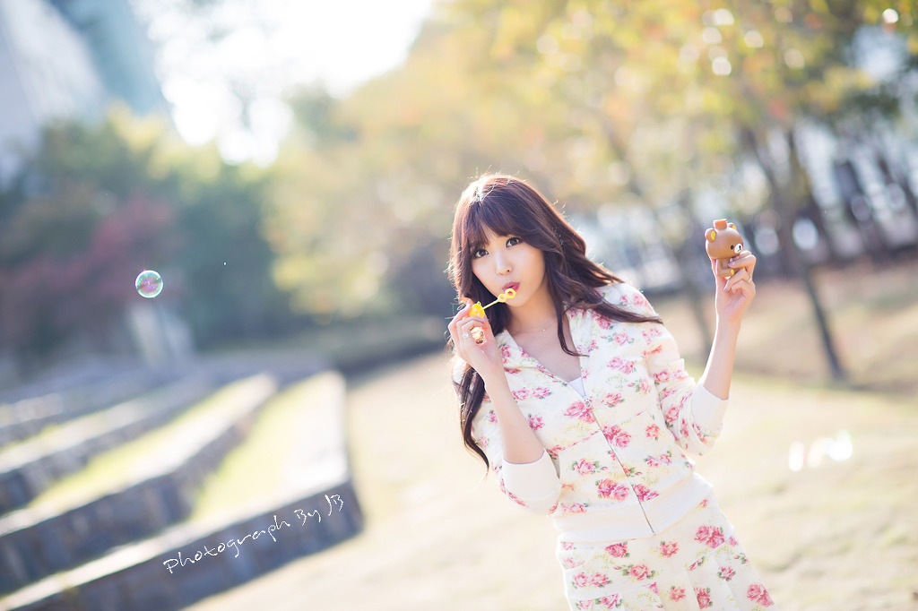 韩国车模女神李恩慧写真