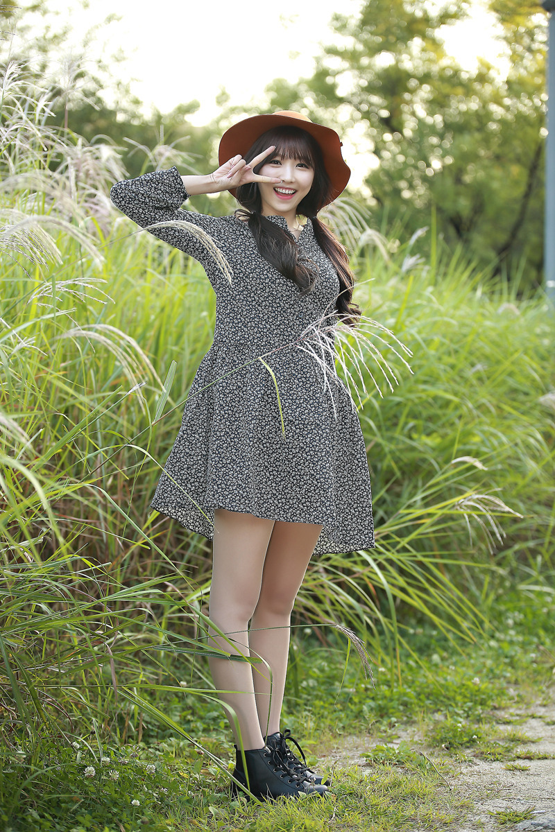 韩国车模女神李恩慧写真