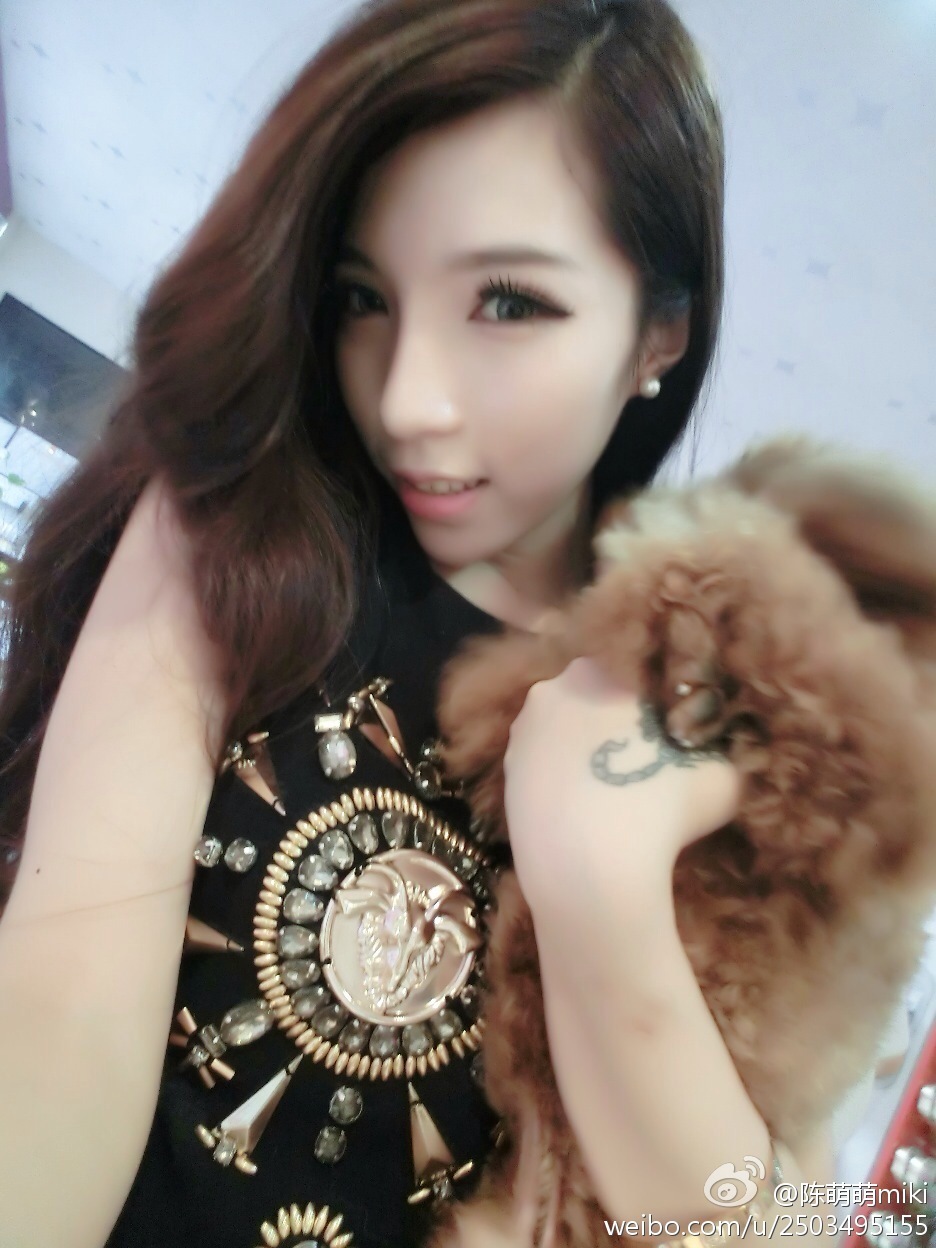 微博女神 - 之陈萌萌miki微博生活自拍照