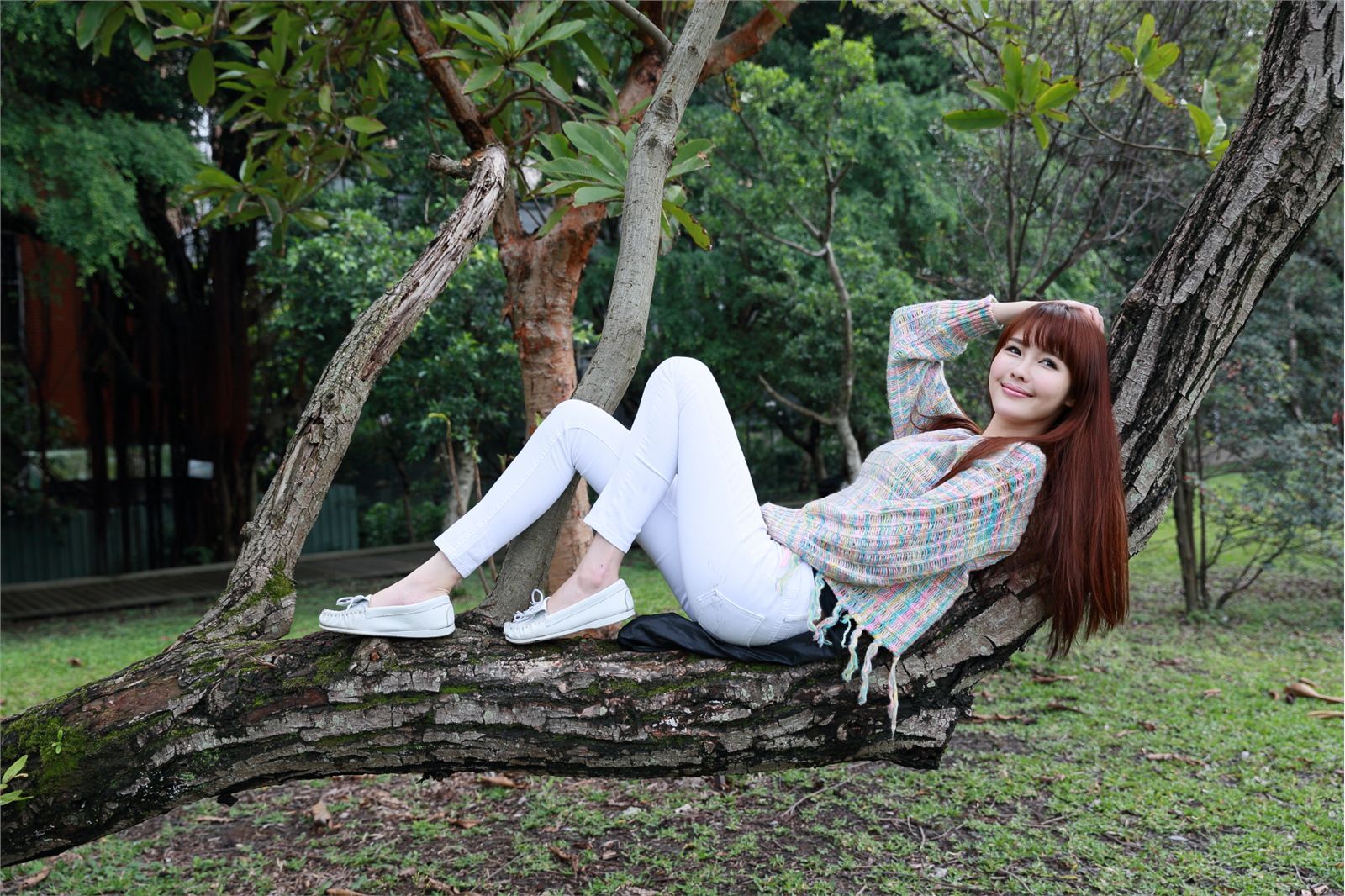 台湾清纯美女-NAOMI+蜜兒外拍