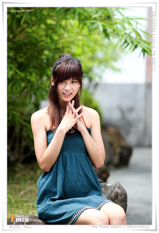 台湾清纯美女-Nina@兒童育樂中心外拍