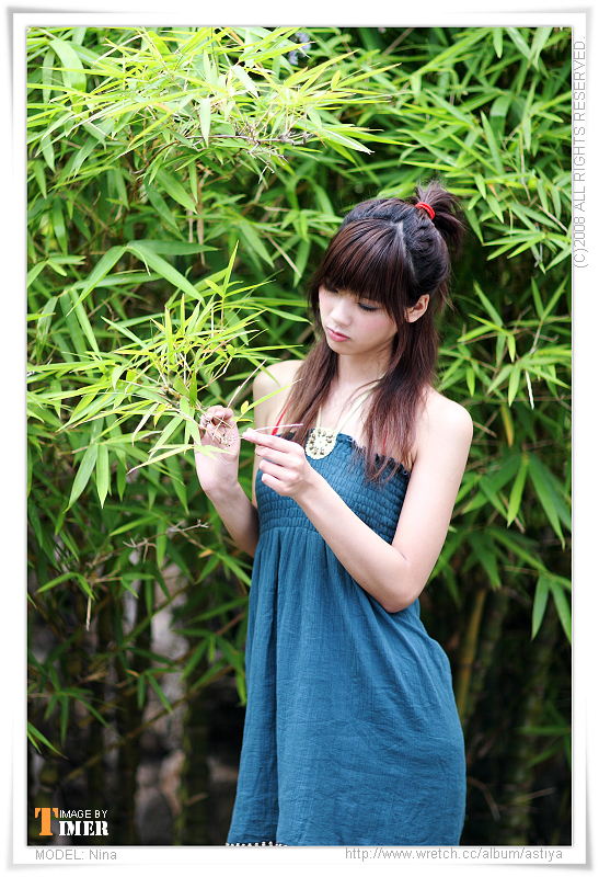 台湾清纯美女-Nina@兒童育樂中心外拍