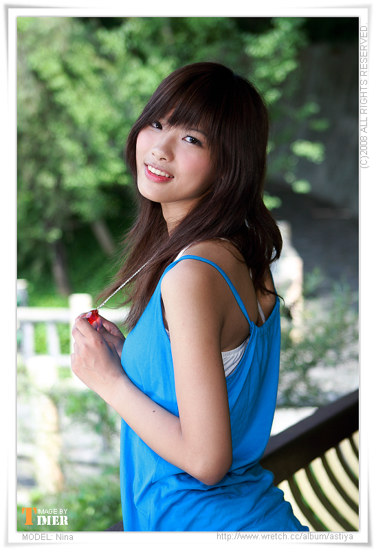 台湾清纯美女-Nina@兒童育樂中心外拍