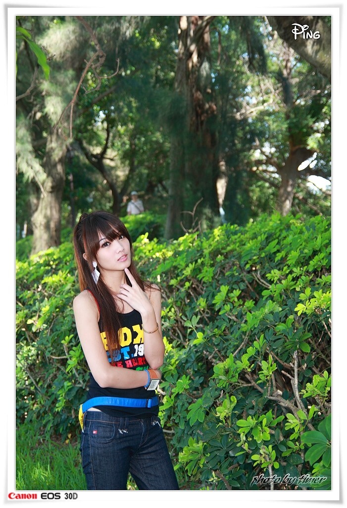 台湾清纯美女-小品-清華大學外拍