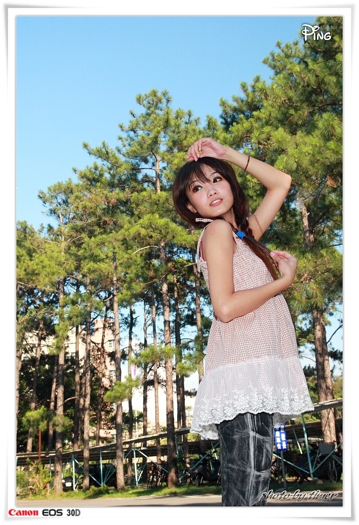 台湾清纯美女-小品-清華大學外拍