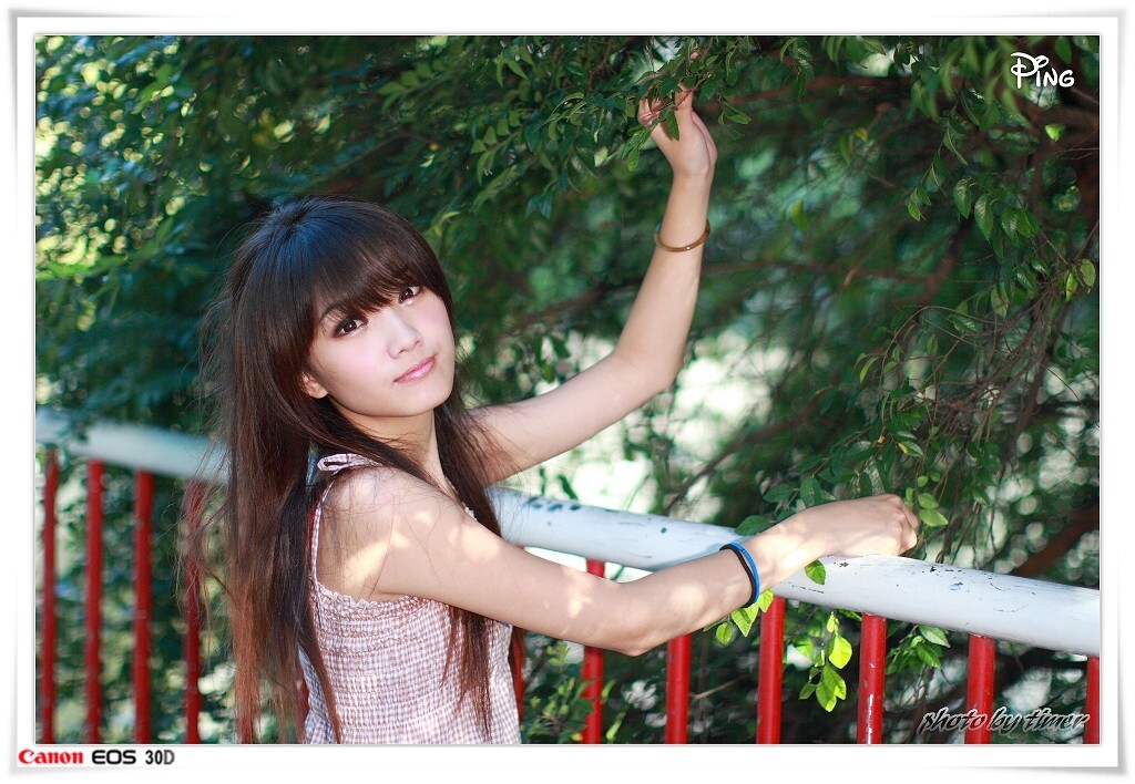 台湾清纯美女-小品-清華大學外拍