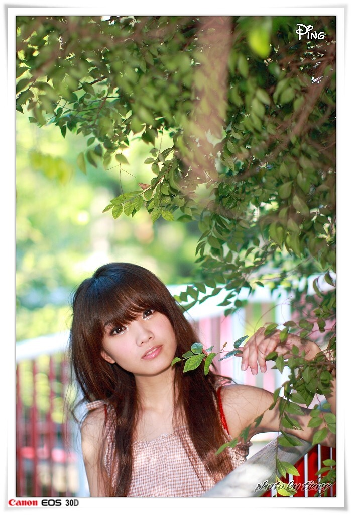 台湾清纯美女-小品-清華大學外拍