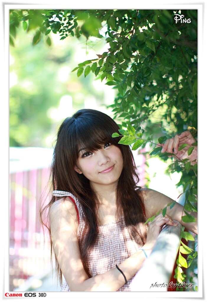 台湾清纯美女-小品-清華大學外拍