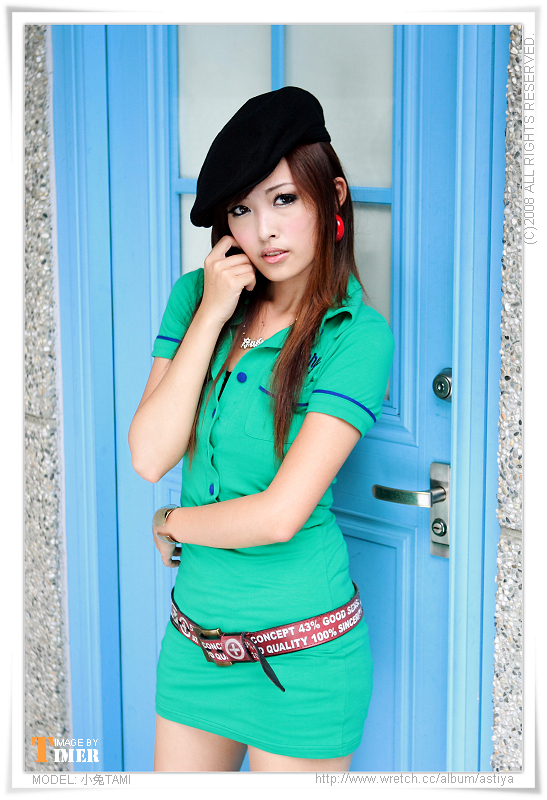 台湾清纯美女-小兔TAMI-台大外拍