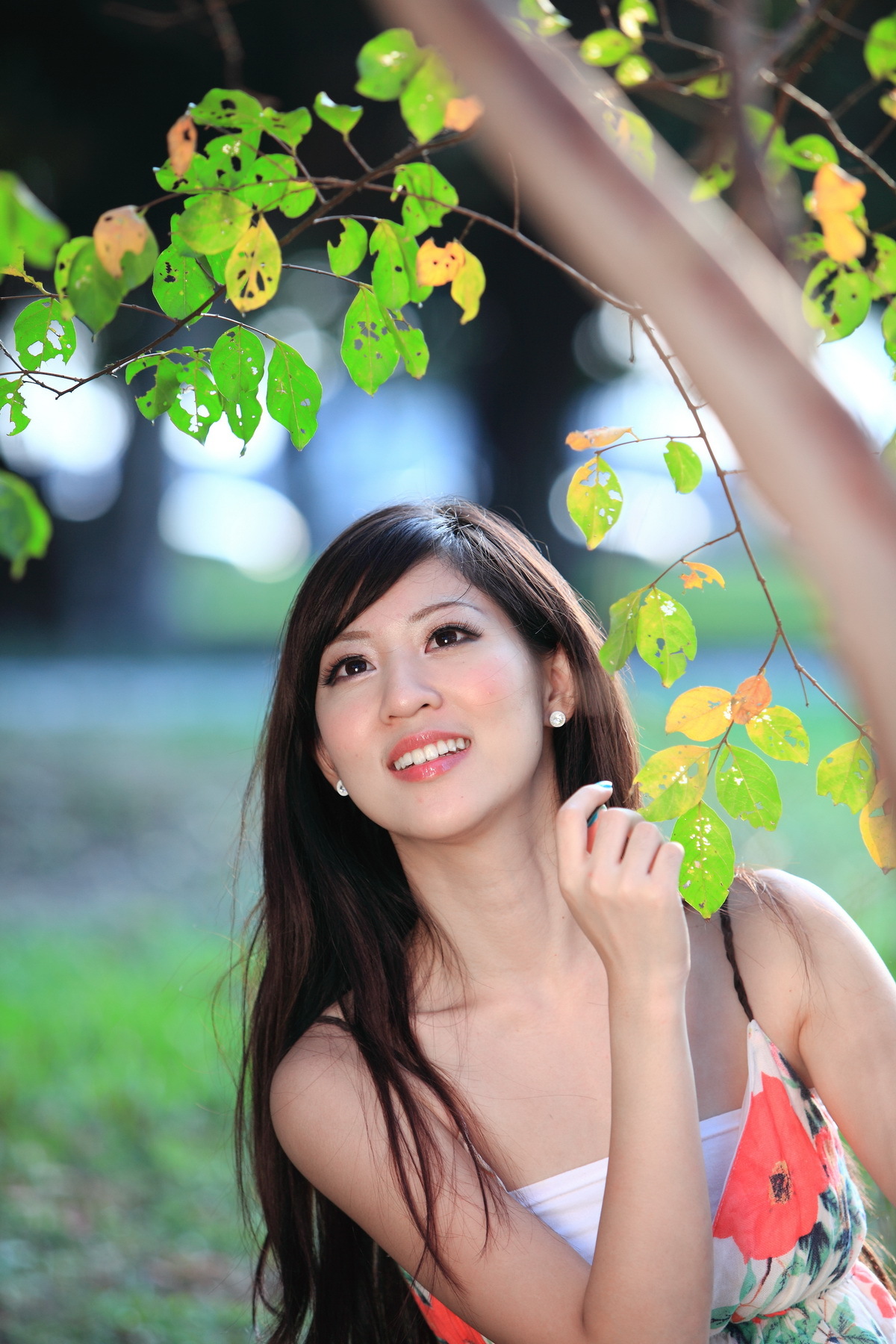 台湾国光帮帮忙助理主持美女 - 韋韋