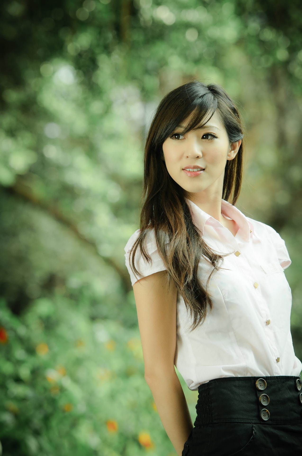 台湾国光帮帮忙助理主持美女 - 韋韋