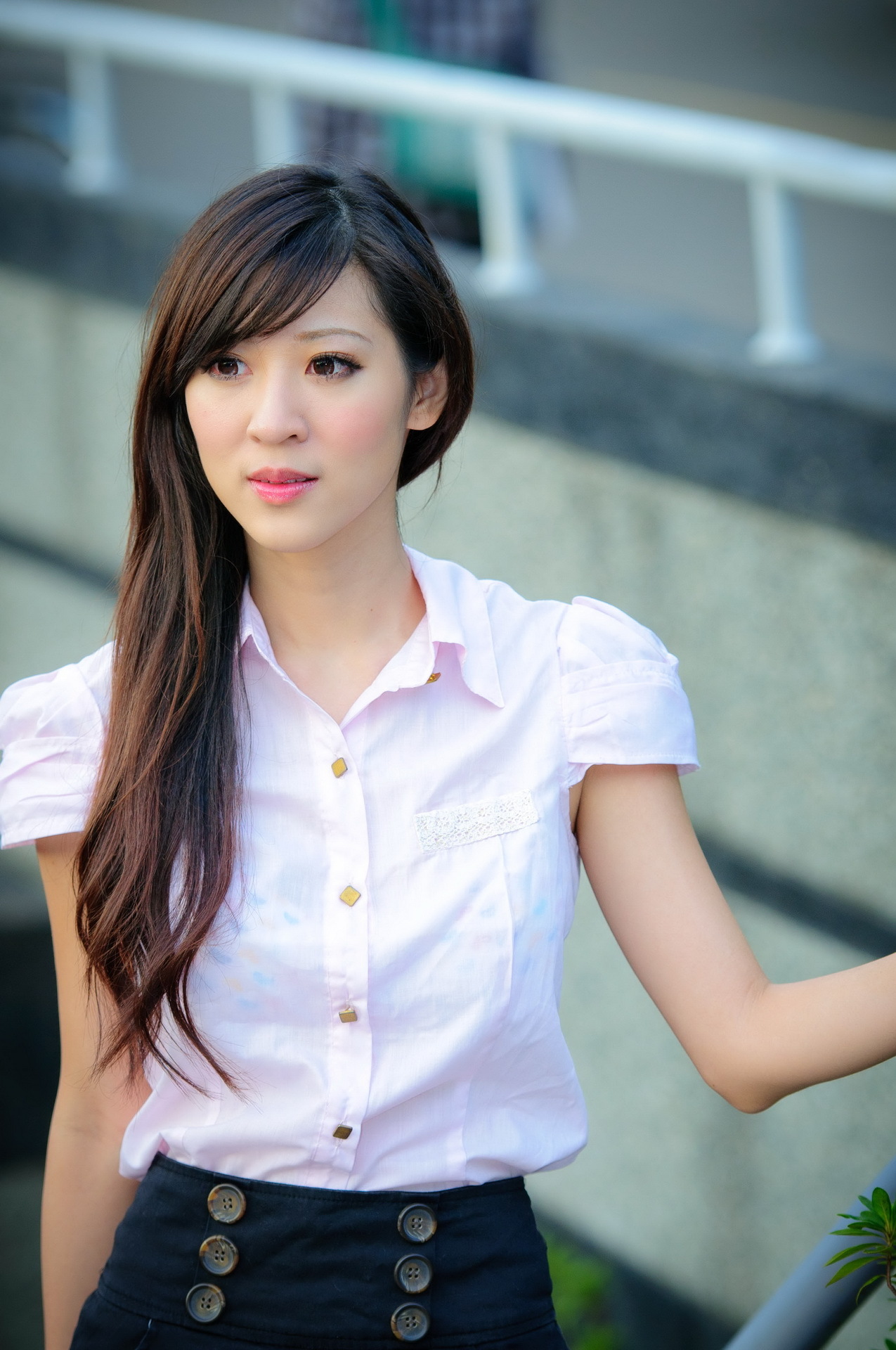 台湾国光帮帮忙助理主持美女 - 韋韋