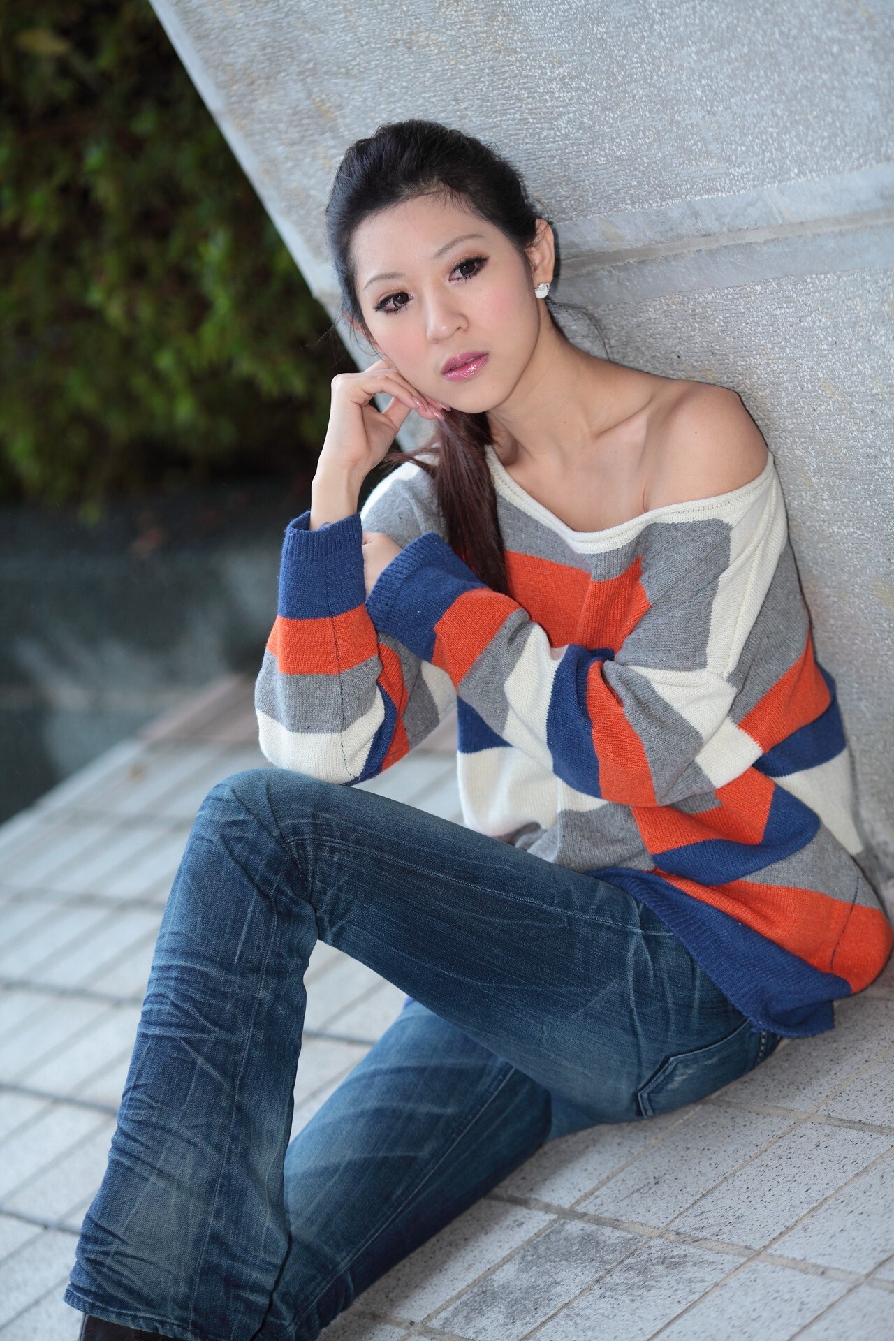 台湾国光帮帮忙助理主持美女 - 韋韋