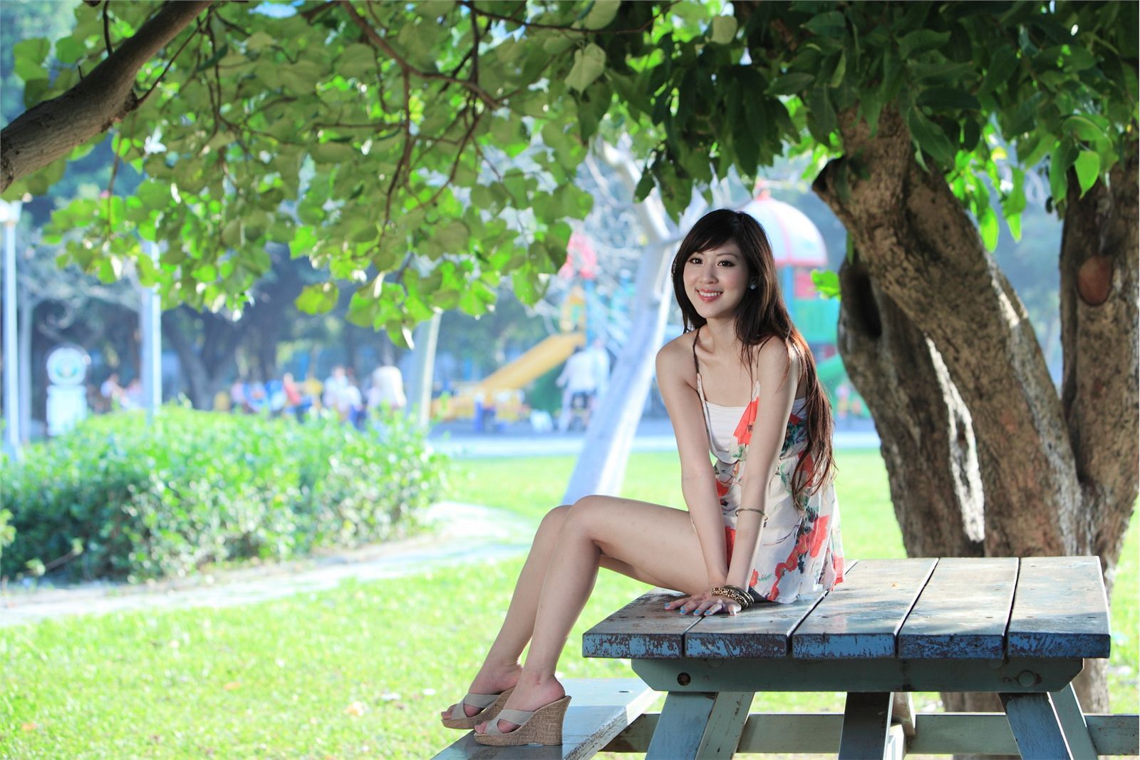 台湾国光帮帮忙助理主持美女 - 韋韋