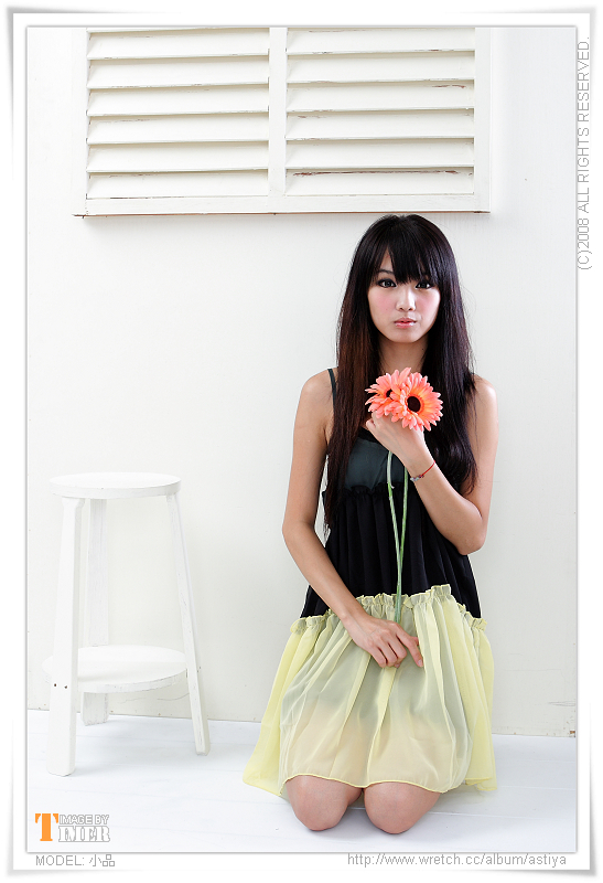 台湾清纯美女-小品棚拍