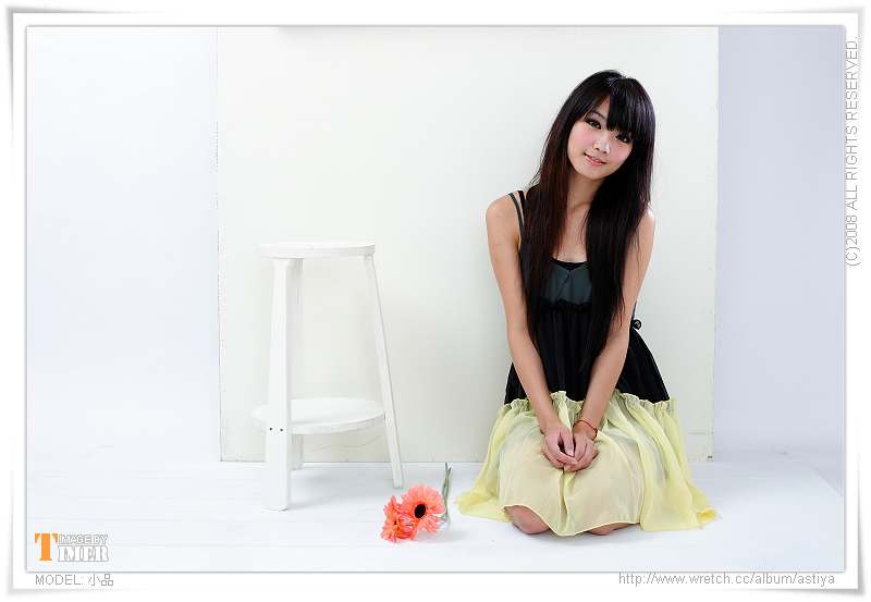 台湾清纯美女-小品棚拍