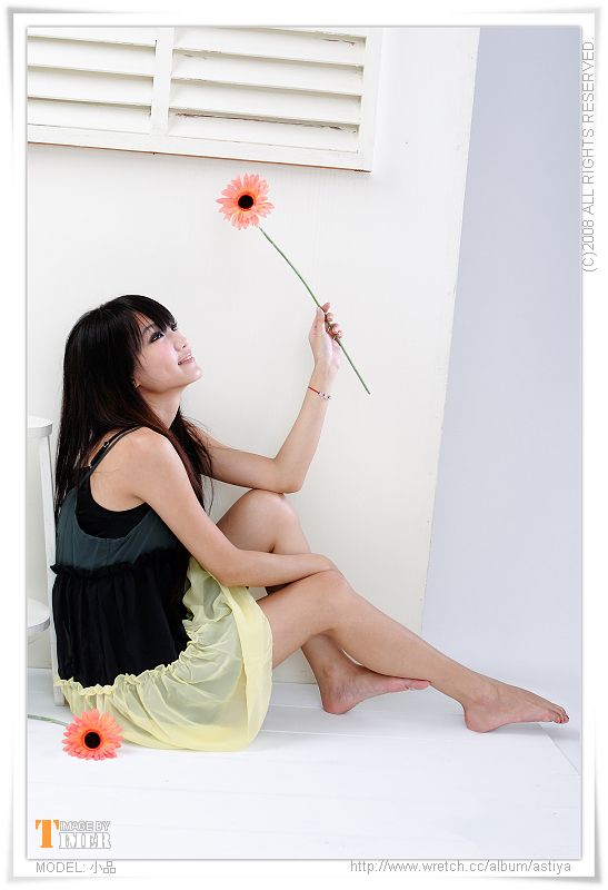 台湾清纯美女-小品棚拍