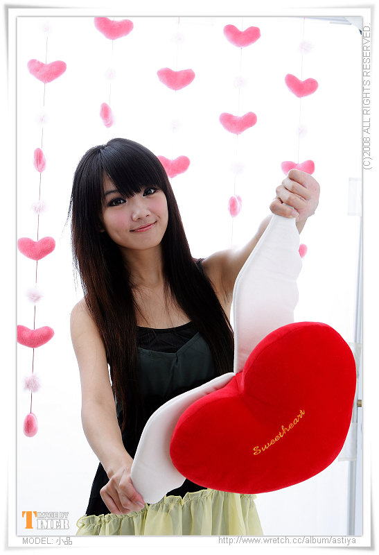 台湾清纯美女-小品棚拍