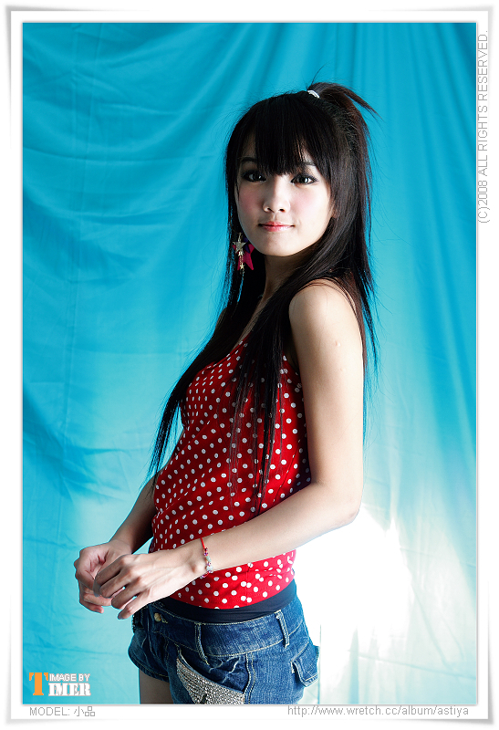 台湾清纯美女-小品棚拍